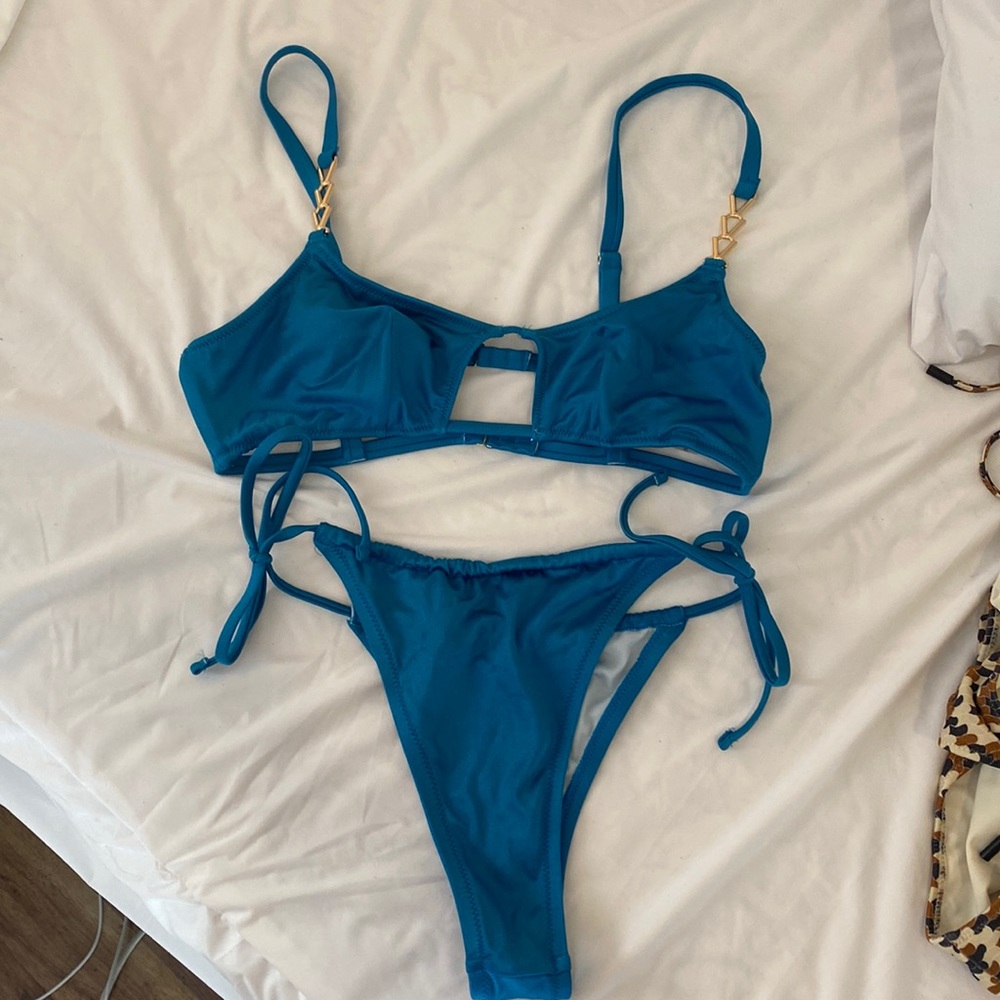 Victoria’s Secret Swim Set